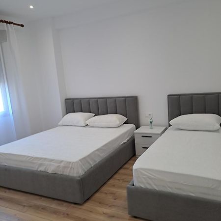Erdis Home Nr 1 Tirana Exterior photo