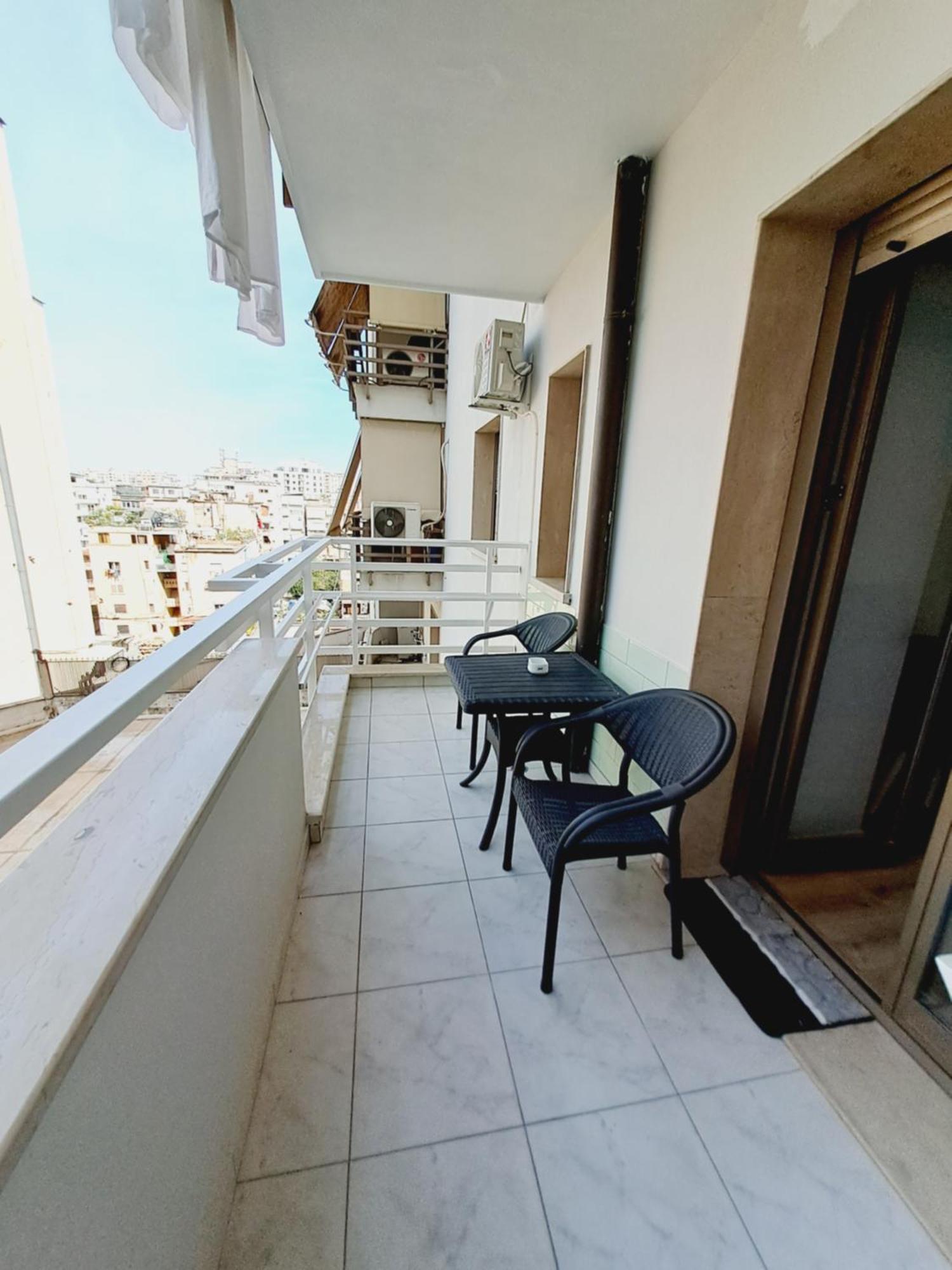 Erdis Home Nr 1 Tirana Exterior photo